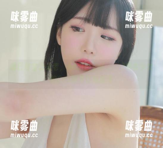 我已经宝刀未老，Addielyn(에디린)黑衣少女的Cos图竟让我感叹-咪雾曲