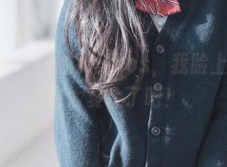 Hizzy(히지)的女王cos，我脸上的表情也太复杂了吧！