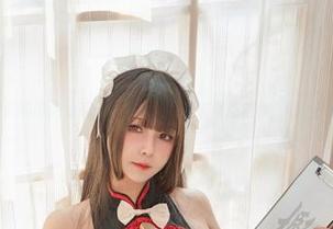 KANEKO咔喵的绝妙高清合集：让牛仔也刮目相看，女仆模式升级中！