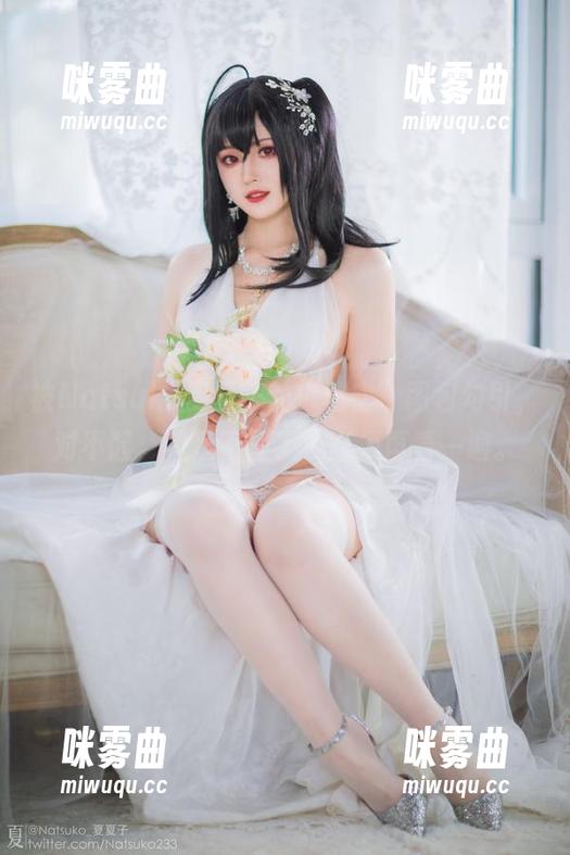 被Natsuko夏夏子的“秘密”图包勾引，对不起，我忍不住了，必须再看一遍。-咪雾曲