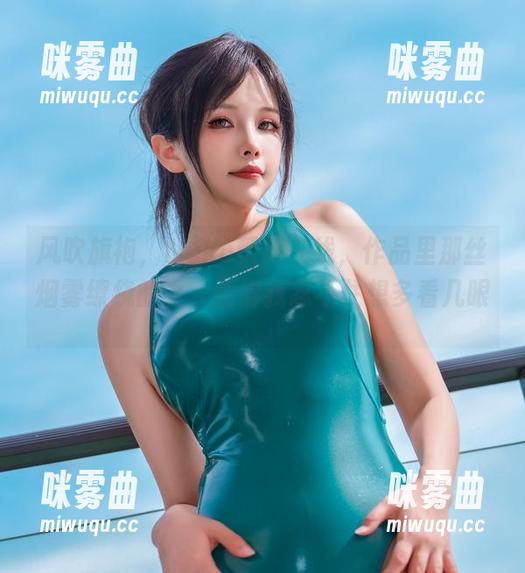 风吹旗袍，Neko薇薇在线，作品里那丝烟雾缭绕的诱，看得我忍不住想多看几眼。-咪雾曲
