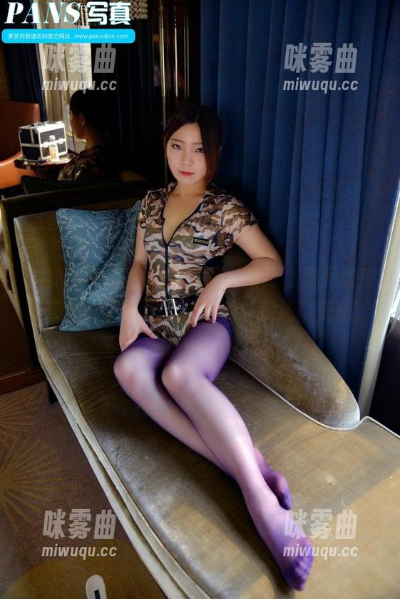 PANS写真 - 突发奇想，壁纸上展开的琪琪美图，俨然是被禁忌的“清纯”蓝图。-咪雾曲