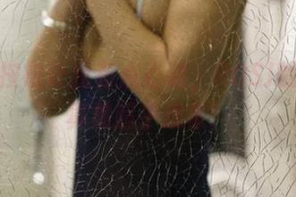 这下载按钮让我有点心动，ROSI的和服写真集超乎想象！