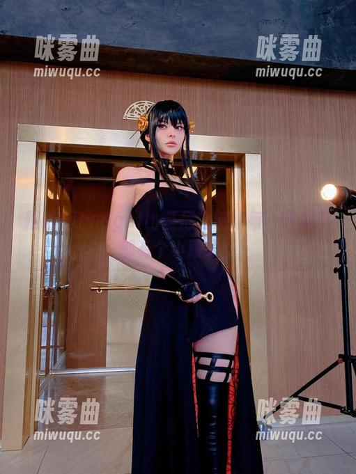 精选Vinnegal比基尼之旅：每一张图下都有个小段子！-咪雾曲