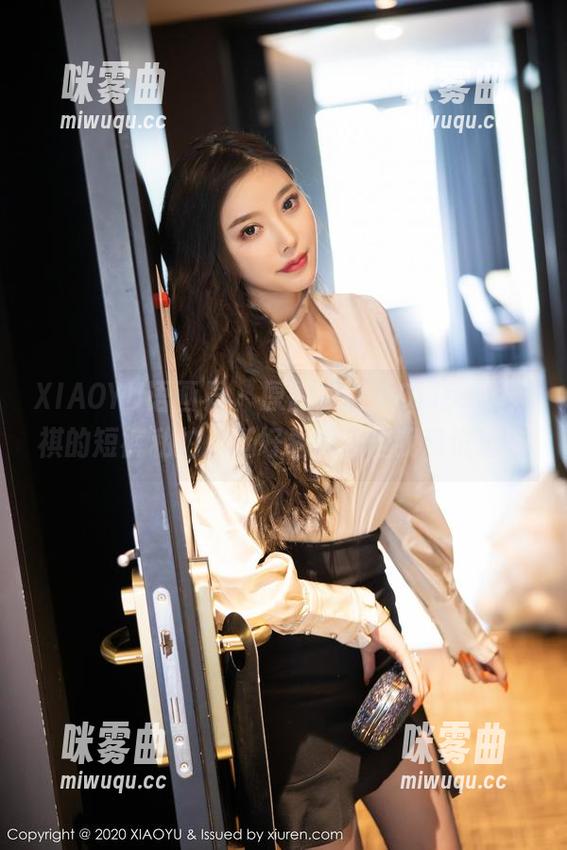 XIAOYU语画界 - 原图速递,Cris_卓娅祺的短裤私拍,挺好看的,但我没说过!-咪雾曲 XIAOYU语画界 - 原图速递,Cris_卓娅祺的短裤私拍,挺好看的,但我没说过!-咪雾曲