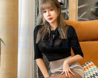 XINGYAN星颜社 - 温心怡的泳池全套：她在水里会不会变成美人鱼？