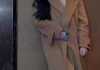 Xiuren秀人网 - Barbie可儿的旅拍写真集：你不会相信她敢在哪里拍！
