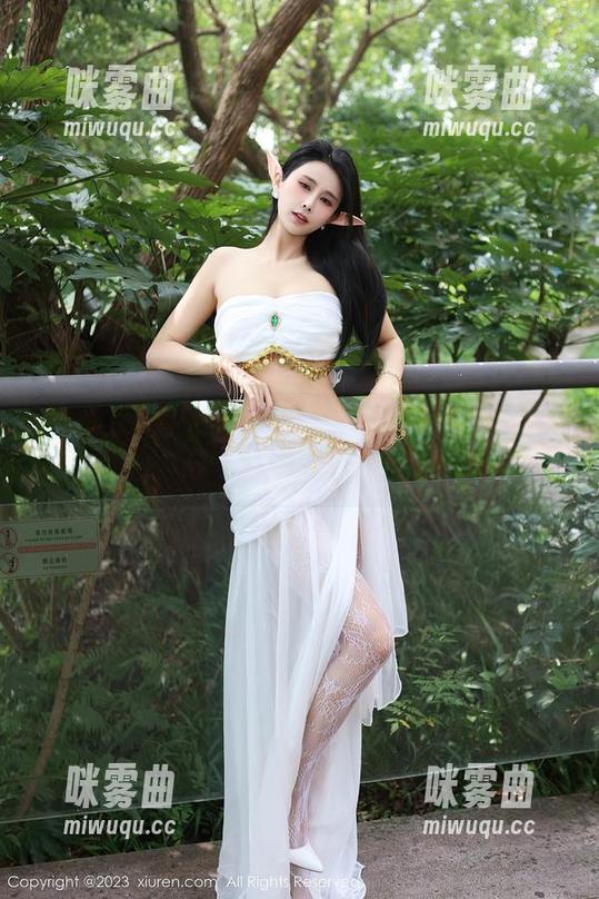 Xiuren秀人网 - 图片中的艾希儿穿皮衣,好像从某个潮流杂志里走出来的。-咪雾曲 Xiuren秀人网 - 图片中的艾希儿穿皮衣,好像从某个潮流杂志里走出来的。-咪雾曲