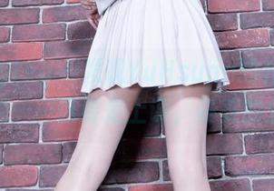 beautyleg - 发现YuHsuan的校服资源，嗯……这要是上课，妥妥的分心