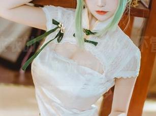 coser衣衣的全套穹妹女仆，不管了，看图就对味儿！
