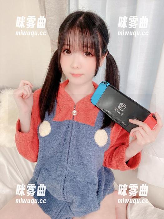 下载shimo霜月的艾米莉亚写真，脑海里全是她的身影。-咪雾曲
