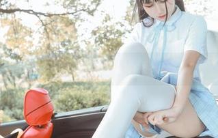 套装美图收录，不呆猫终于放下了“低调”这一词。