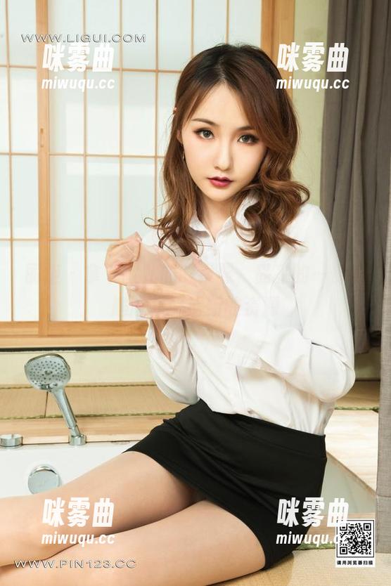 丽柜 - 拿下敏儿的眼镜照，妥妥的一份超尴尬却又清新的资源-咪雾曲