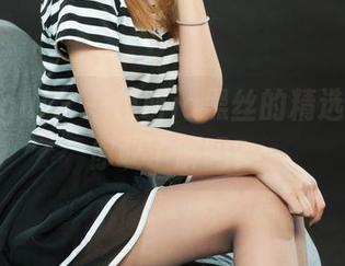 丽柜ligui - 一组Mia黑丝的精选套图，你敢了解吗？