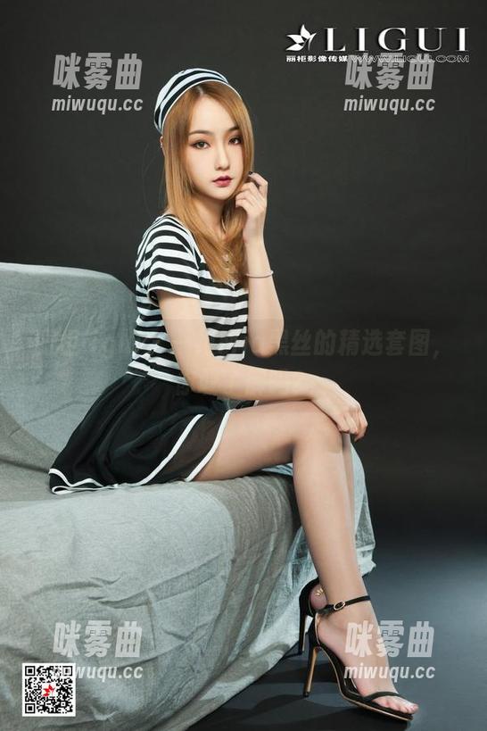丽柜ligui - 一组Mia黑丝的精选套图，你敢了解吗？-咪雾曲