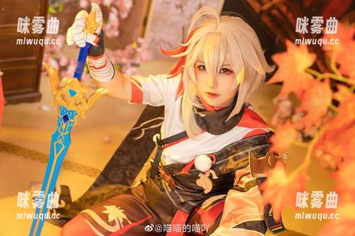 看到喵喵的喵吖的星穹铁道银狼写真我想说：她又在挑战我的审美底线了，分享分享～-咪雾曲