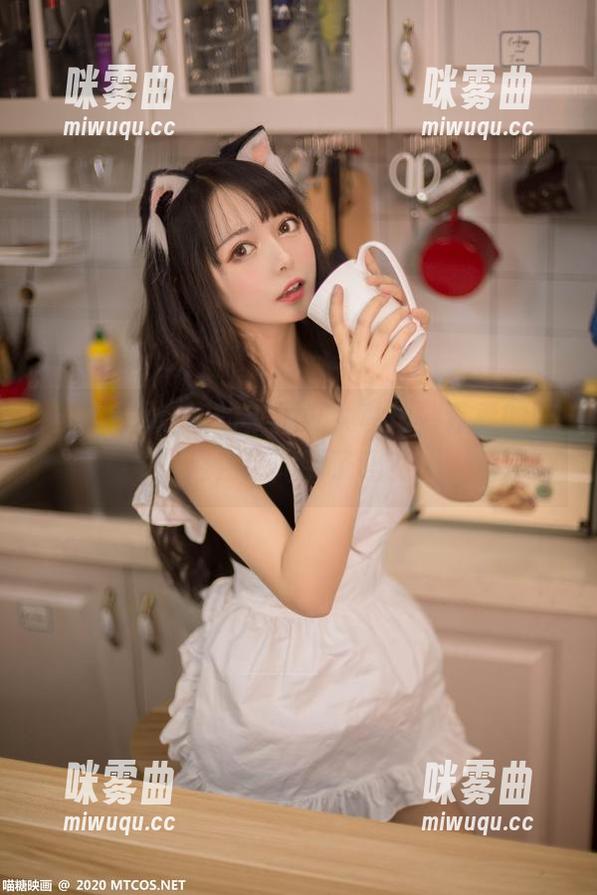 喵糖映画这次的校服少女私拍，青春的味道，你闻到了吗？-咪雾曲