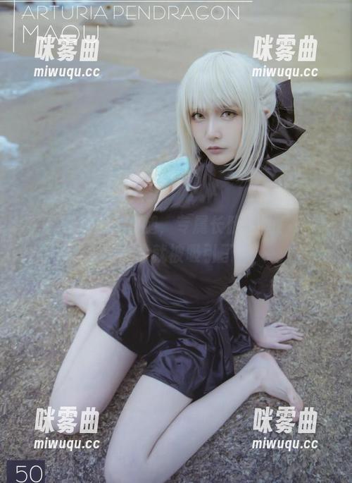 在下萝莉控ii的腿，专属长腿套图！一不小心就被吸引了-咪雾曲