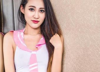 头条女神 - 大家快来抢！筱溪女王美图资源直通车！
