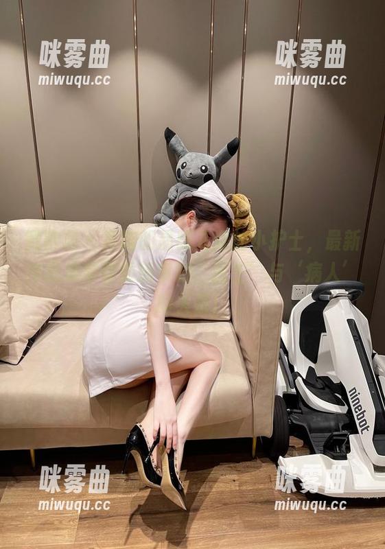 微密圈 - 奔跑的晶骡儿版的小护士，最新作品集带你重新审视‘医生’与‘病人’的关系！-咪雾曲