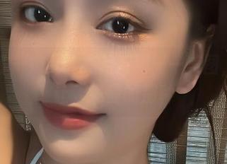 微密圈 - 奶雯的九月系列——美图，看了让人发憷的那种