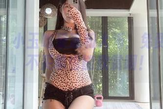 微密圈 - 小玉吃果冻和大海：免费的图片，不买单也能欣赏啊！