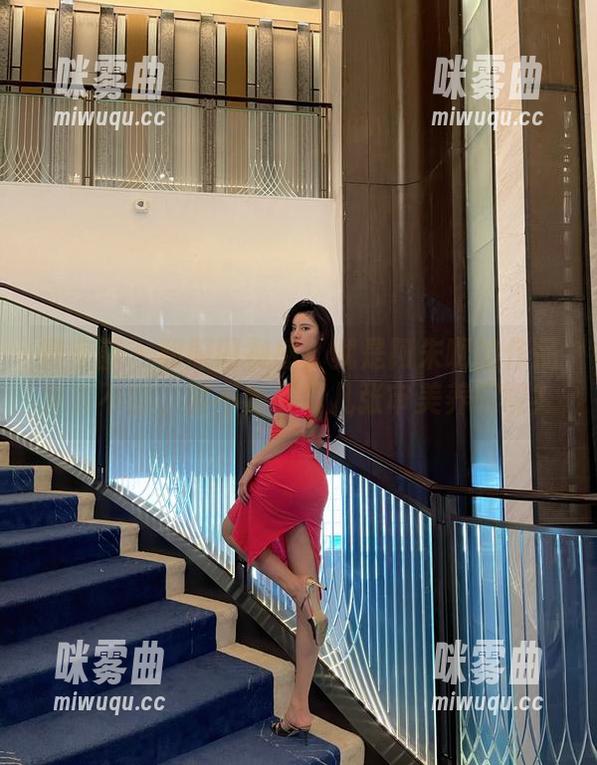 微密圈 - 和服即视感！就是阿朱啊的作品集真不错，要不要下载几张审美养眼呢？-咪雾曲