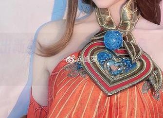 嶋葵又出新花样，最新夏日作品，我是该尖叫吗？