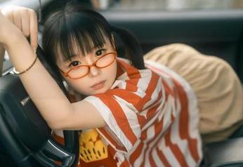 高清写真里的幼水铃衣，夏日的味道究竟有多香？