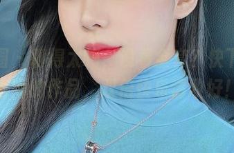 微密圈 - 聊得太嗨，没看全套？快下载张老师的作品，双倍快乐请收好！