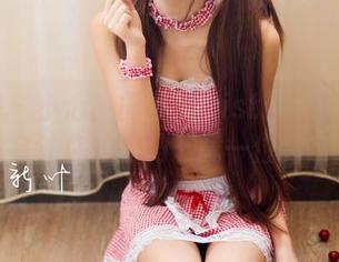 推女神 - 小心！黄可christine的女仆图片会让你想立马下载一位到家！