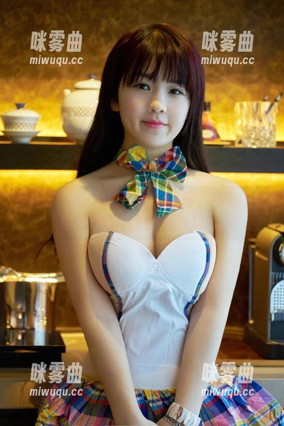 推女郎 - 模特林夕的私房美图，JK造型就像是把我拉回到校园的时光-咪雾曲