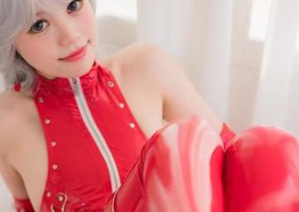 星黛鹿鹿i的写真，水深火热——直逼死库水的图片效果！