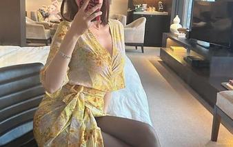 微密圈 - 看！果儿Victoria黑丝套装私房图，灵魂出窍那种！
