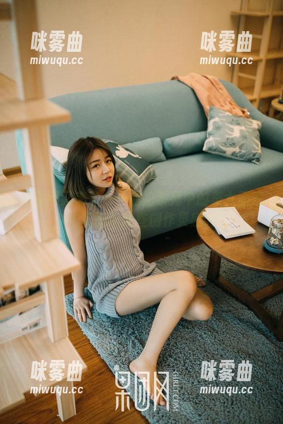 果团网又来了——私拍系列中的美女画家，作品能给我些创作灵感吗？-咪雾曲