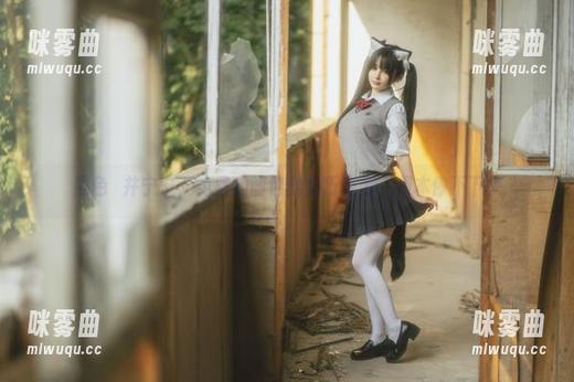 黑色桜井宁宁，免费的图包就像巧克力，根本停不下来-咪雾曲