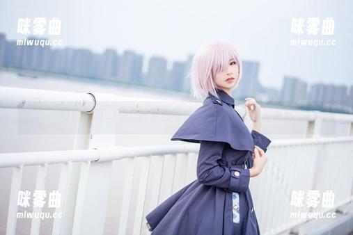 用爱老师_PhD的黑白写真，给你的图库加点料-咪雾曲
