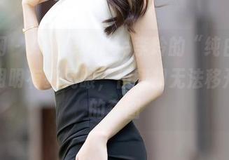 秀人网 - AngelaLee李玲的“纯白”写真，明明有些晃眼，但我却无法移开视线的套图