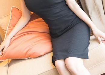 秀人网 - 奶e豆破防的内衣全集和原图，不看？你会后悔