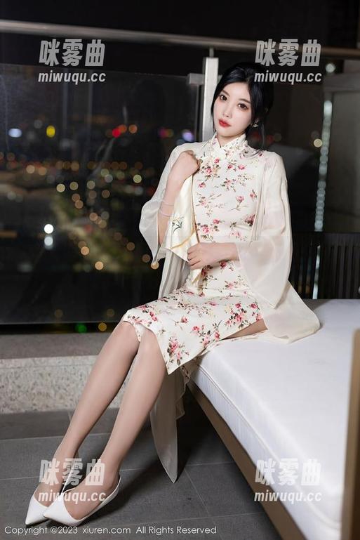秀人网 - 万千面孔中的一个——玥儿玥校园写真分享,快来看!-咪雾曲 秀人网 - 万千面孔中的一个——玥儿玥校园写真分享,快来看!-咪雾曲