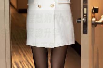 秀人网 - 下载程慧娴Phoebe蕾丝写真，不一定会给你灵魂升华，但至少在美感上毫无争议。