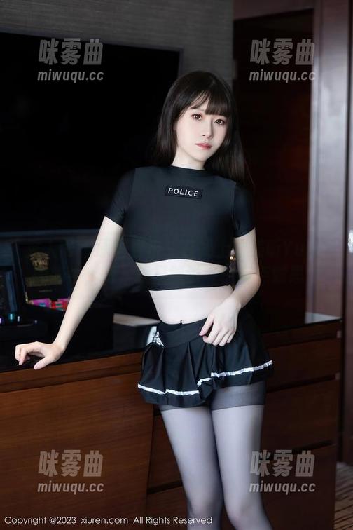 秀人网 - 原图直击：在线上看美昕Yumi的奶牛，啊，我只能说——有点意思！-咪雾曲