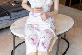 秀人网 - 和服？艾栗栗栗栗栗栗吖真把这个图片合集玩得挺有味道的