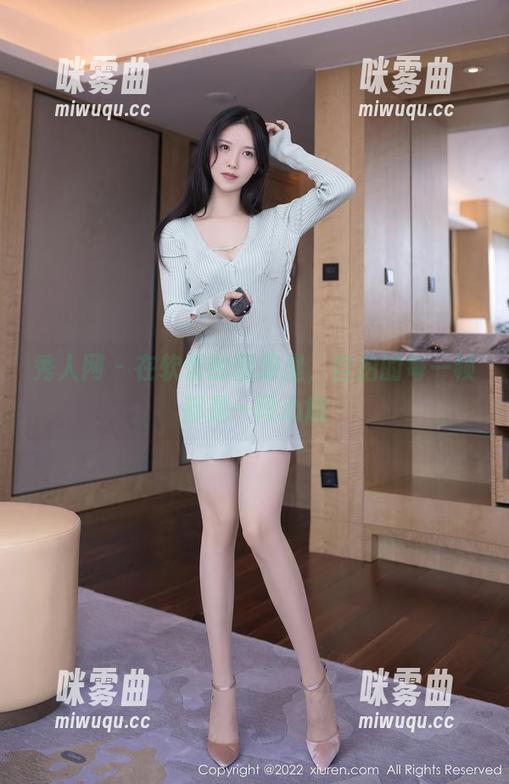 秀人网 - 在软情的图册里，自拍的每一帧都是一段心意-咪雾曲