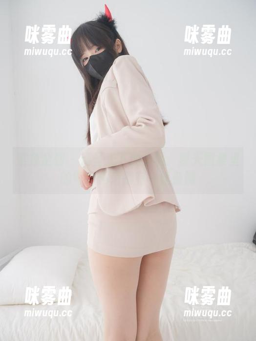 紧急企划 - 无圣光下的小枫：夏天图集里的每个角落都有一丝涟漪-咪雾曲