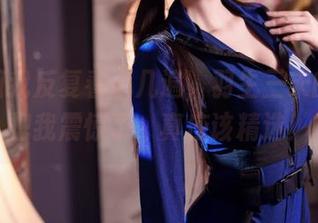这原图我反复看了几遍，羽生三未的女警把我震惊了，真应该精选！