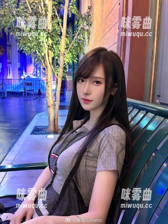 啧,这张照片里,阿尔托莉雅的气场,从腐团儿Ikaros那儿透出来,真带劲儿。-咪雾曲 啧,这张照片里,阿尔托莉雅的气场,从腐团儿Ikaros那儿透出来,真带劲儿。-咪雾曲
