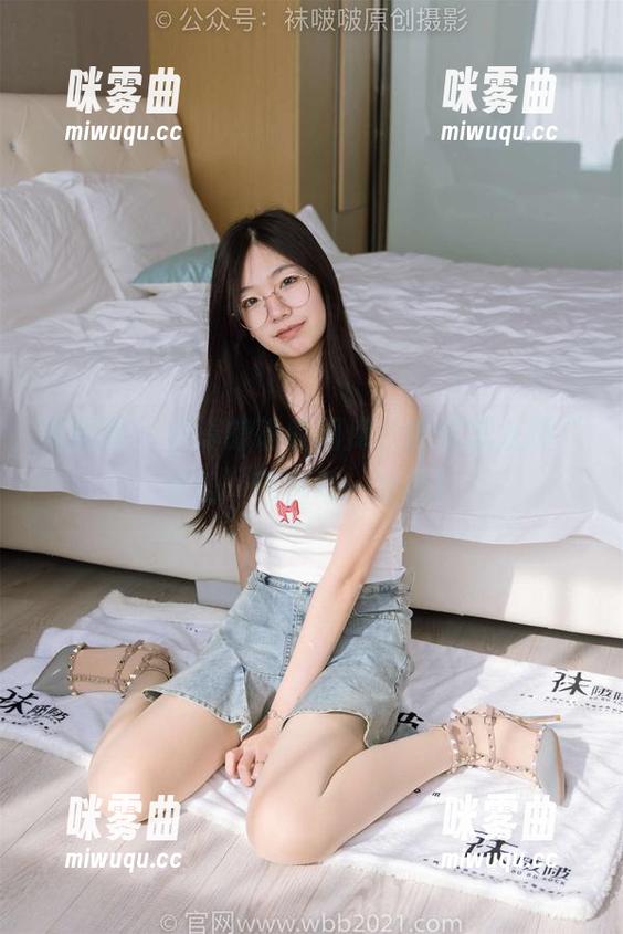 袜啵啵 - 小淳的瑜伽图库，教你怎么用“姿势”照亮每一张脸！-咪雾曲
