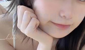 “迷之呆梨”的女孩套图合集，偏偏不正经，有毛病的可爱