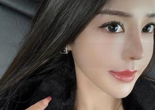 微密圈 - 私房浴缸秀：金希儿演绎‘水中的精灵’，美图照亮你的屏幕！